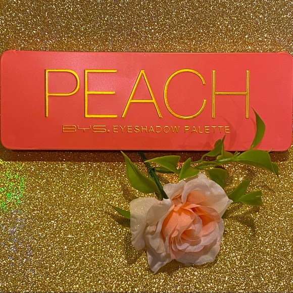 Peach Eyeshadow Palette - NEW!
